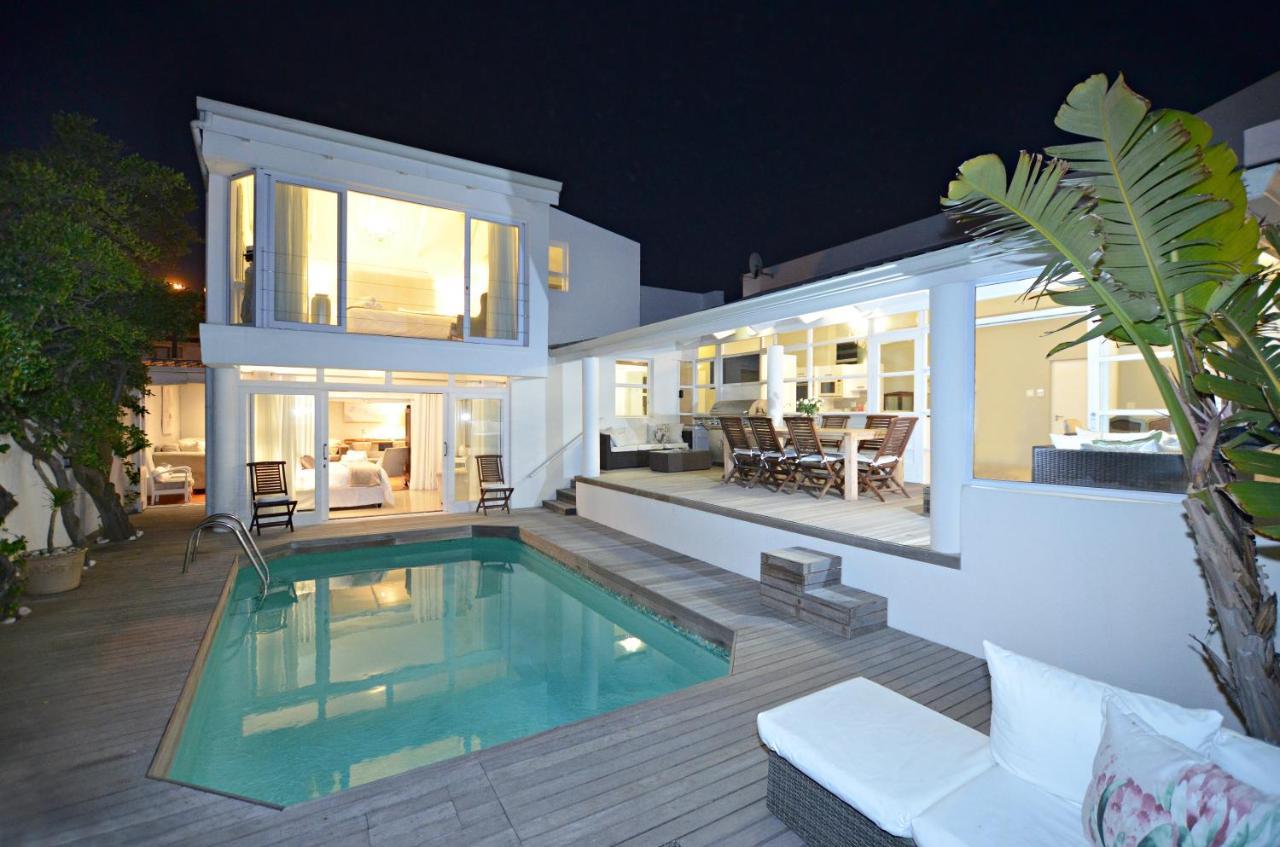 White Waves Beach House Bloubergstrand Εξωτερικό φωτογραφία