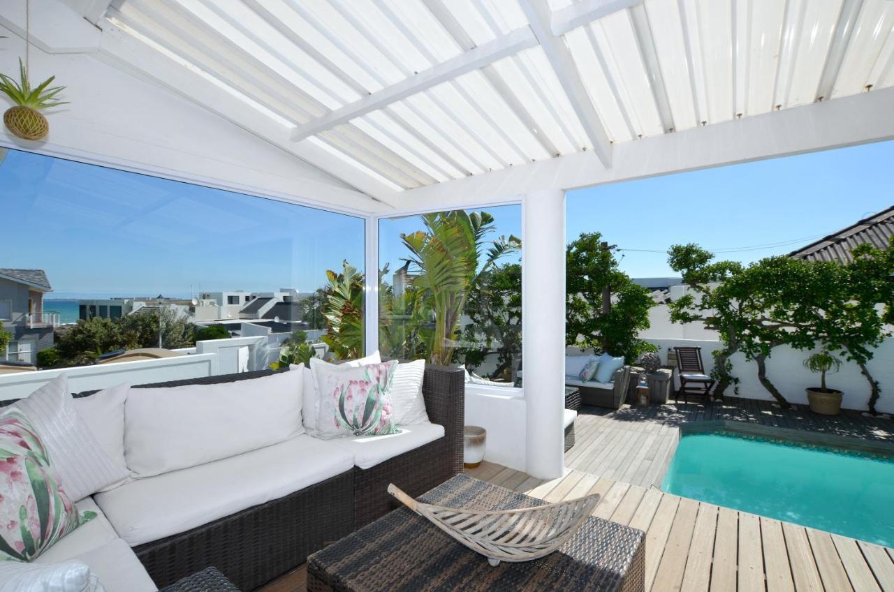 White Waves Beach House Bloubergstrand Εξωτερικό φωτογραφία