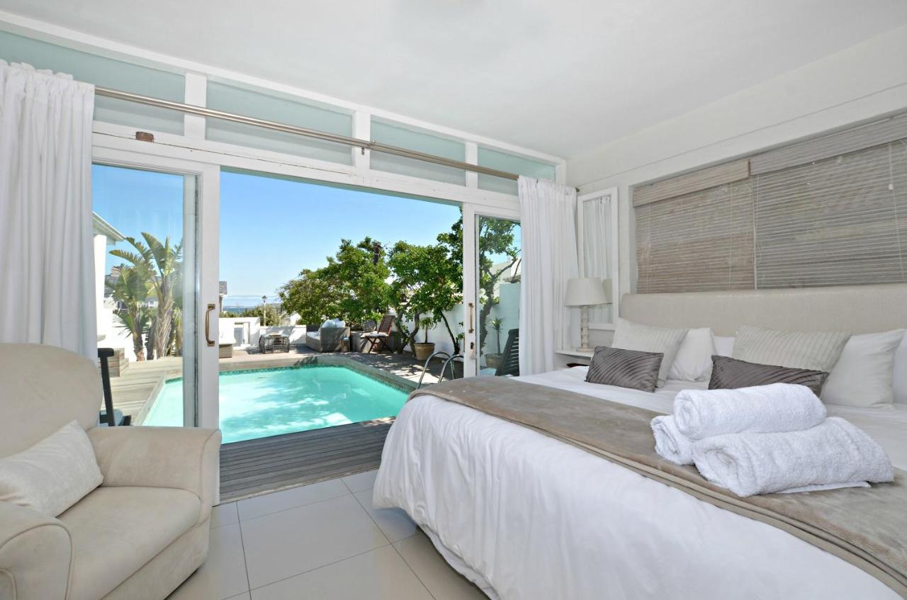White Waves Beach House Bloubergstrand Εξωτερικό φωτογραφία